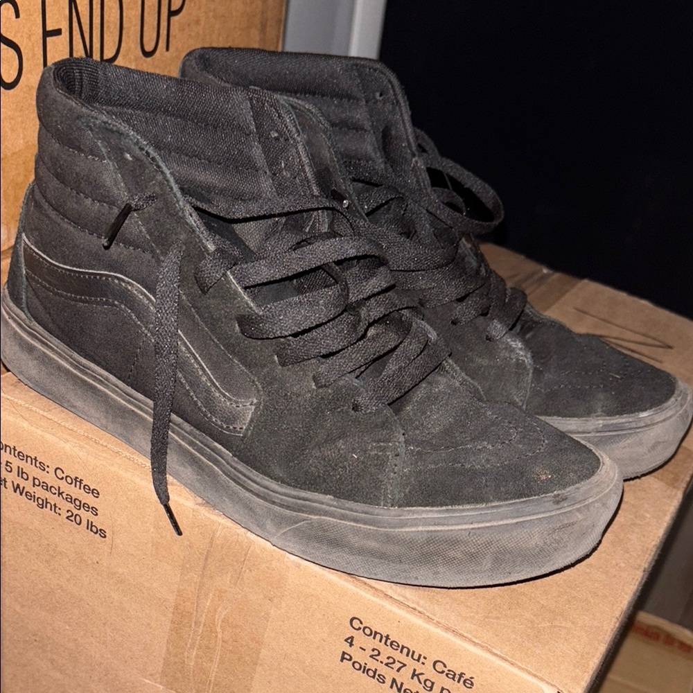 Men's Black High-Top Vans